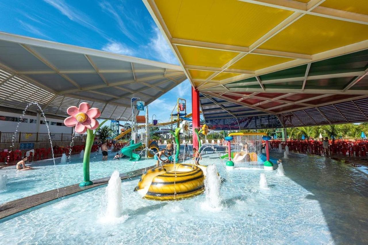 Caldas Novas - Piazza Diroma - Com Ingressos Do Acqua Park Todos Os Dias Esterno foto