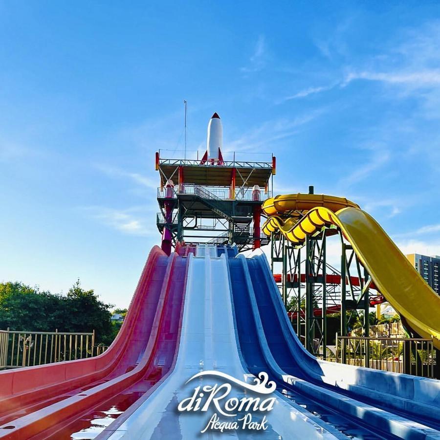 Caldas Novas - Piazza Diroma - Com Ingressos Do Acqua Park Todos Os Dias Esterno foto